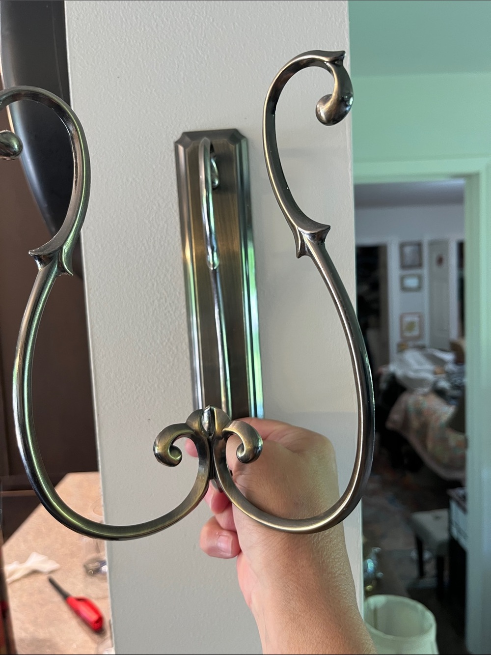 PartyLite Brass-Toned Scroll Wall Hook